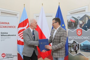Podpisanie umowy „Przebudowa drogi gminnej Boszkowo - Letnisko -Dominice wraz z budową ciągu pieszo-rowerowego przy drodze gminnej Włoszakowice-Dominice