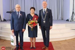 Uroczystość dekoracji małżeństw medalami w imieniu Prezydenta Rzeczypospolitej Polskiej Andrzeja Dudy.