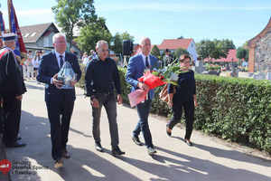 Zakończyła się renowacja pomnika w Dłużynie